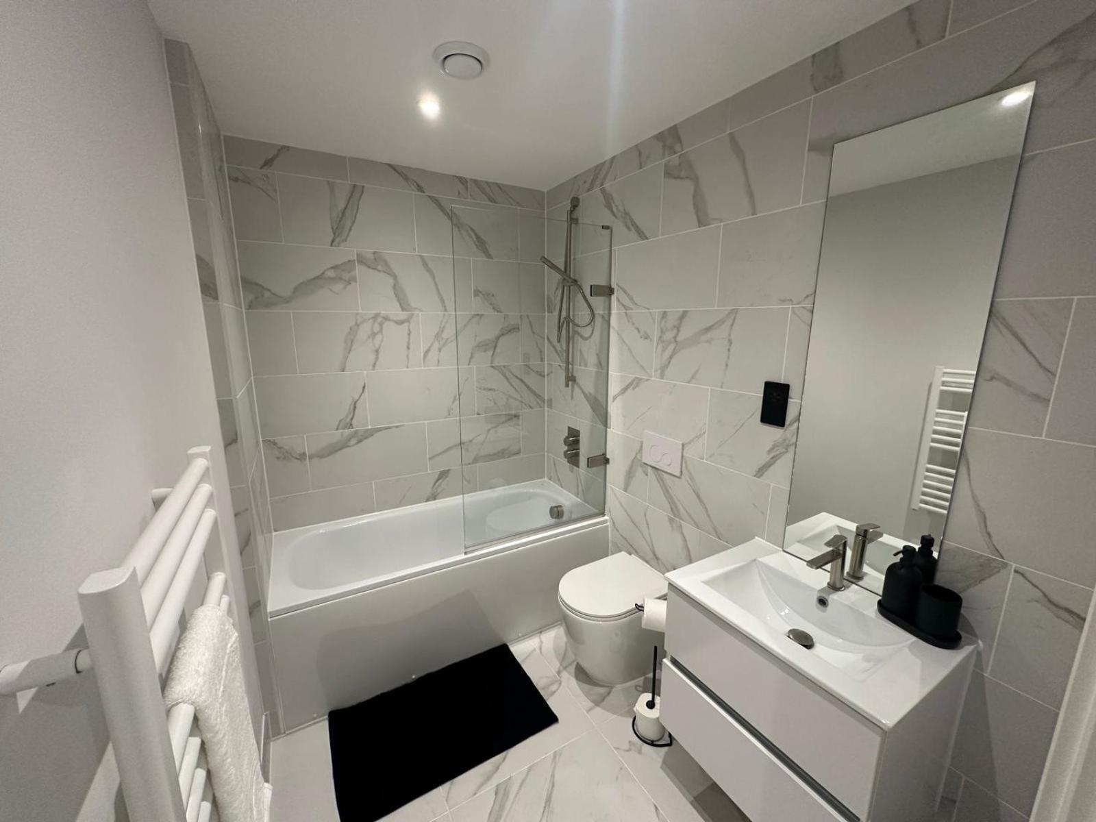 2 Bed 2 Bath In Digbeth Apartment Birmingham Exterior photo